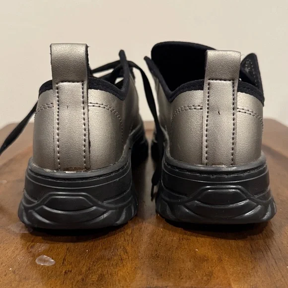 Metallic Grey Silver Black Lug Sole Low Top Sneakers - Picture 7 of 15